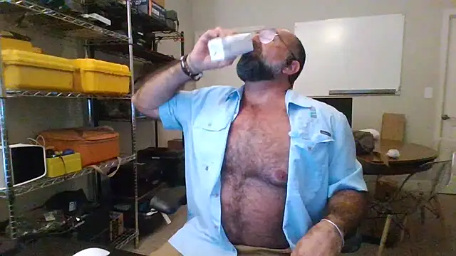 Snapshot of chainjulious chatting on December 30, 2024, 8:47 pm chainjulious online show from December 30, 2024, 8:47 pm