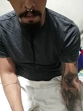 Snapshot of iirgastam3 chatting on September 18, 2025, 11:30 pm iirgastam3 online show from September 18, 2025, 11:30 pm