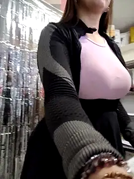 Snapshot of Mia_Novikov chatting on February 20, 2026, 10:01 pm Mia Novikov online show from February 20, 2026, 10:01 pm