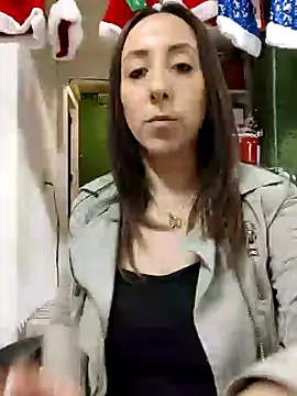 Mia Novikov online show from December 4, 2024, 1:19 am