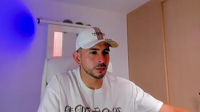 Ethan mullers online show from February 3, 2025, 7:10 pm