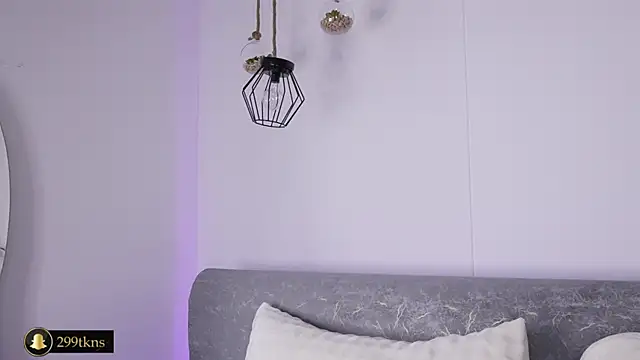 Snapshot of katie_cruz chatting on September 20, 2025, 11:15 am katie cruz online show from September 20, 2025, 11:15 am