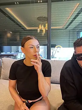 Snapshot of SexOnMyLvL chatting on February 19, 2026, 12:02 pm SexOnMyLvL online show from February 19, 2026, 12:02 pm