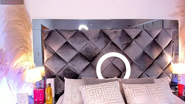 Snapshot of sofhiaa_adaams chatting on October 25, 2025, 10:43 pm sofhiaa adaams online show from October 25, 2025, 10:43 pm