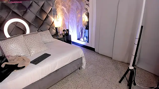 Snapshot of sofhiaa_adaams chatting on October 23, 2025, 10:08 pm sofhiaa adaams online show from October 23, 2025, 10:08 pm