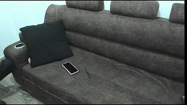 abby jose online show from September 24, 2025, 2:23 pm