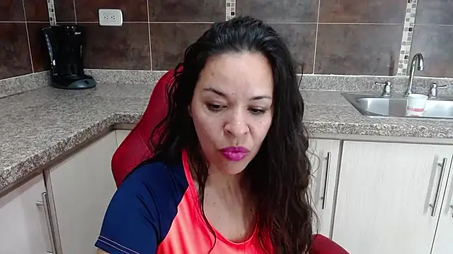 Lizeth Bels online show from March 5, 2025, 6:56 pm