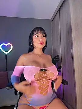 alina cruz online show from January 14, 2026, 11:08 pm