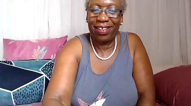 Freakyassnwildx online show from February 6, 2025, 1:10 pm