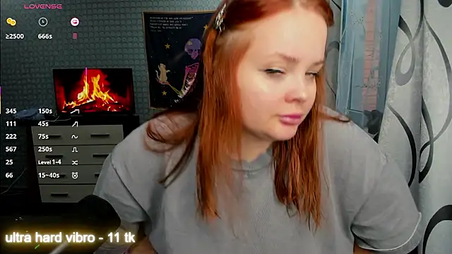 flower sarah  online show from February 6, 2026, 12:23 pm