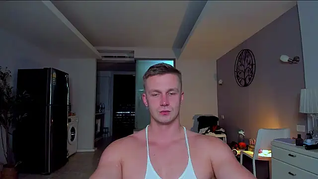 Snapshot of Samuel_Andrew chatting on June 16, 2026, 3:17 am Samuel Andrew online show from June 16, 2026, 3:17 am