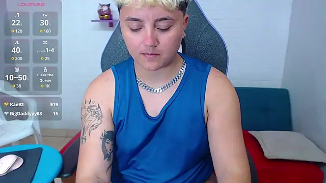 Snapshot of isabeautyx19 chatting on February 24, 2025, 8:49 am isabeautyx19 online show from February 24, 2025, 8:49 am