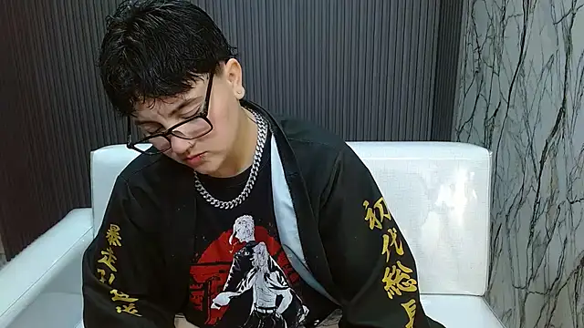 Snapshot of isabeautyx19 chatting on October 15, 2025, 11:46 pm isabeautyx19 online show from October 15, 2025, 11:46 pm