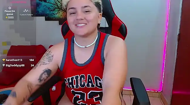 Snapshot of isabeautyx19 chatting on February 26, 2025, 5:00 pm isabeautyx19 online show from February 26, 2025, 5:00 pm