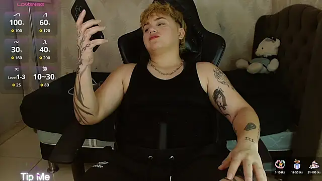 Snapshot of isabeautyx19 chatting on September 21, 2025, 7:41 pm isabeautyx19 online show from September 21, 2025, 7:41 pm