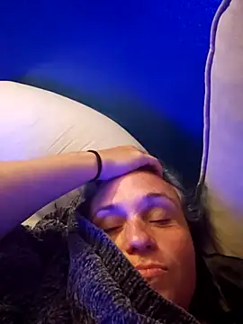 stellaquinn1775 online show from October 6, 2025, 4:46 am