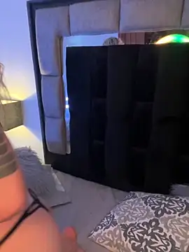 Snapshot of Bonnie_vega chatting on October 4, 2025, 8:54 pm Bonnie vega online show from October 4, 2025, 8:54 pm