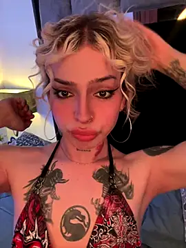 Snapshot of Bonnie_vega chatting on September 23, 2025, 8:16 pm Bonnie vega online show from September 23, 2025, 8:16 pm