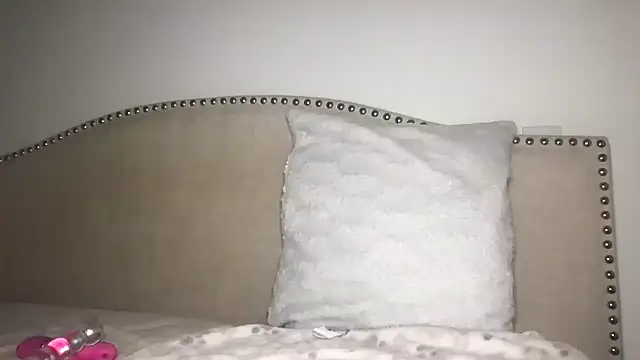 Snapshot of xoxcatt chatting on February 12, 2025, 4:23 am xoxcatt online show from February 12, 2025, 4:23 am