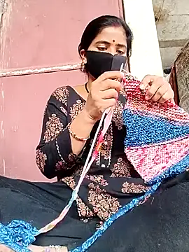 Snapshot of Mamta_Chaterjee chatting on February 7, 2026, 3:36 am Mamta Chaterjee online show from February 7, 2026, 3:36 am