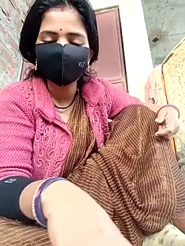 Snapshot of Mamta_Chaterjee chatting on December 22, 2025, 2:11 am Mamta Chaterjee online show from December 22, 2025, 2:11 am