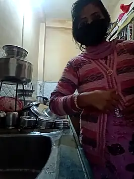 Snapshot of Mamta_Chaterjee chatting on November 29, 2025, 1:39 am Mamta Chaterjee online show from November 29, 2025, 1:39 am