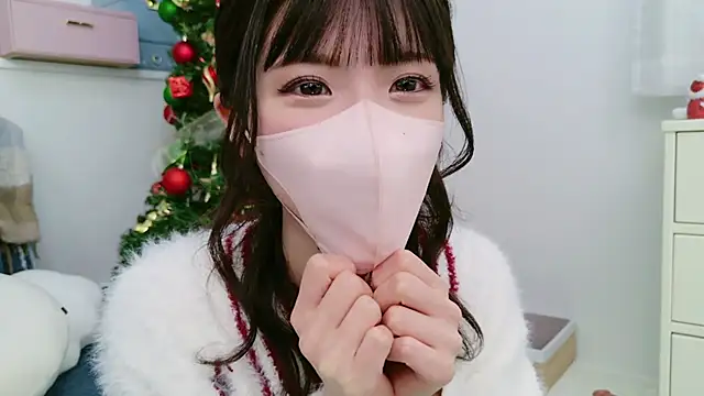 Snapshot of -minami- chatting on December 22, 2024, 6:17 am -minami- online show from December 22, 2024, 6:17 am