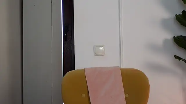 NinaCrystal1 online show from February 28, 2026, 6:57 am