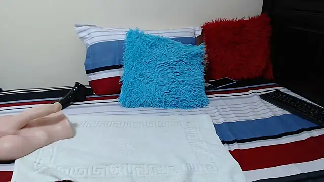 Snapshot of Marina_sea chatting on October 5, 2025, 6:48 am Marina sea online show from October 5, 2025, 6:48 am