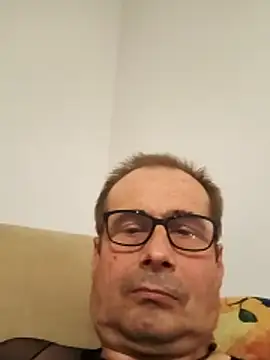 gendos777 online show from October 29, 2025, 3:33 pm