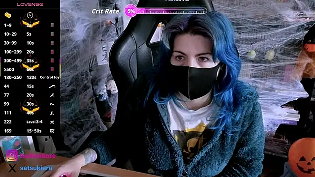 Snapshot of _Satsuki_ chatting on October 26, 2025, 2:06 pm  Satsuki  online show from October 26, 2025, 2:06 pm