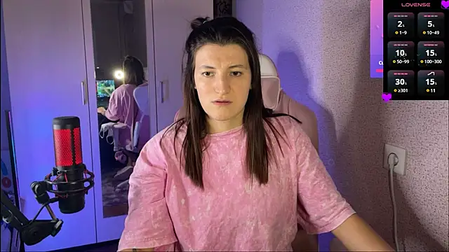 Katrin  kiss online show from February 27, 2025, 5:37 pm