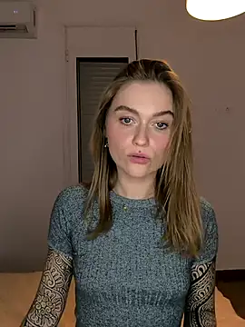 Goldloeckchen159 online show from April 2, 2026, 7:31 pm