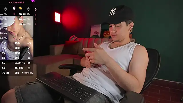 Brat  online show from February 8, 2025, 12:28 pm