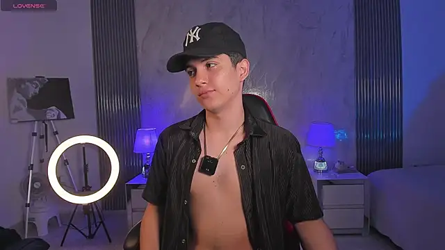 Brat  online show from April 10, 2026, 4:14 pm