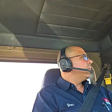 Snapshot of KrazyLegz chatting on October 23, 2025, 2:38 pm KrazyLegz online show from October 23, 2025, 2:38 pm