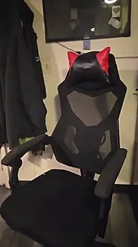 KrazyLegz online show from January 18, 2026, 2:26 am