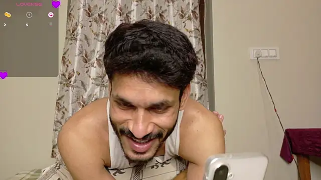 Snapshot of Palyboy426 chatting on October 1, 2025, 3:49 pm Palyboy426 online show from October 1, 2025, 3:49 pm