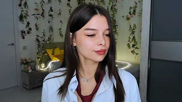 Snapshot of ContinentOfTranquility chatting on November 12, 2025, 1:21 am ContinentOfTranquility online show from November 12, 2025, 1:21 am