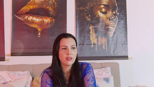 ReiyaRey online show from March 6, 2026, 9:54 pm