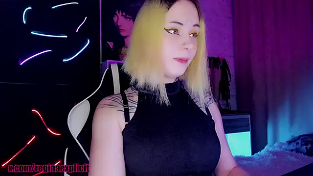 snake  bites online show from October 2, 2025, 9:18 pm