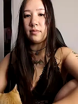 Japabaixinha online show from February 4, 2025, 3:00 am