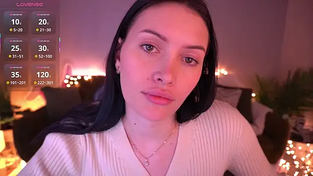 Snapshot of MilaSecrett chatting on February 9, 2026, 2:37 pm MilaSecrett online show from February 9, 2026, 2:37 pm