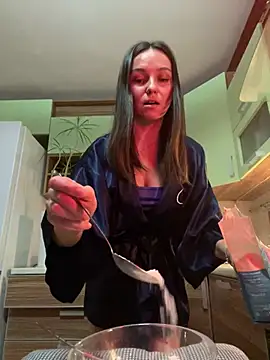 Snapshot of Jinna_milli chatting on February 12, 2025, 7:56 pm Jinna milli online show from February 12, 2025, 7:56 pm