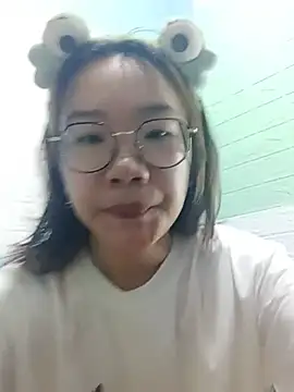 Snapshot of Nanoko chatting on May 31, 2026, 4:46 pm Nanoko online show from May 31, 2026, 4:46 pm