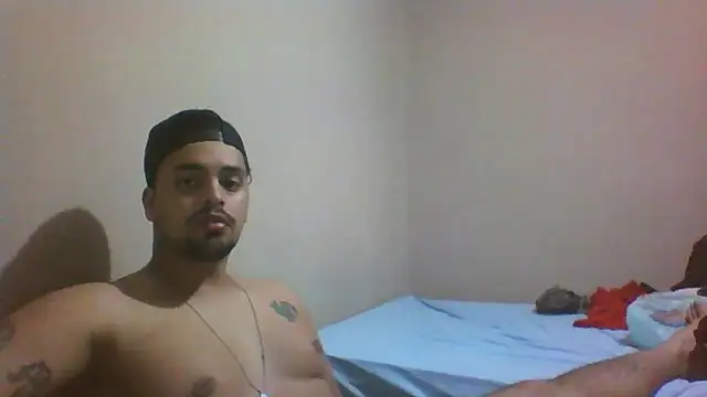 Snapshot of Xcumshot33 chatting on September 30, 2025, 2:50 am Xcumshot33 online show from September 30, 2025, 2:50 am