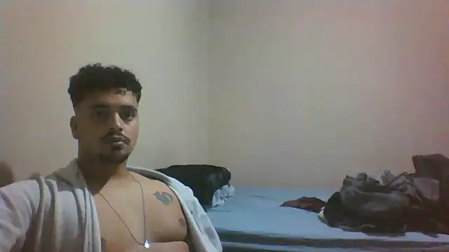 Snapshot of Xcumshot33 chatting on October 9, 2025, 3:29 am Xcumshot33 online show from October 9, 2025, 3:29 am