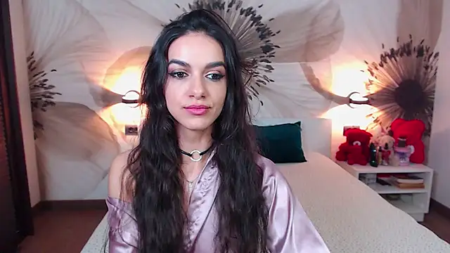 Snapshot of KatherineBisou chatting on September 23, 2025, 6:26 pm KatherineBisou online show from September 23, 2025, 6:26 pm