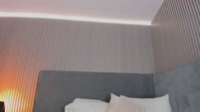 Snapshot of emelie_89 chatting on February 2, 2026, 12:26 pm emelie 89 online show from February 2, 2026, 12:26 pm