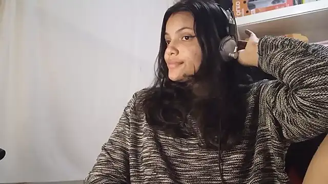 Snapshot of bombomepimenta chatting on September 30, 2025, 12:05 am bombomepimenta online show from September 30, 2025, 12:05 am